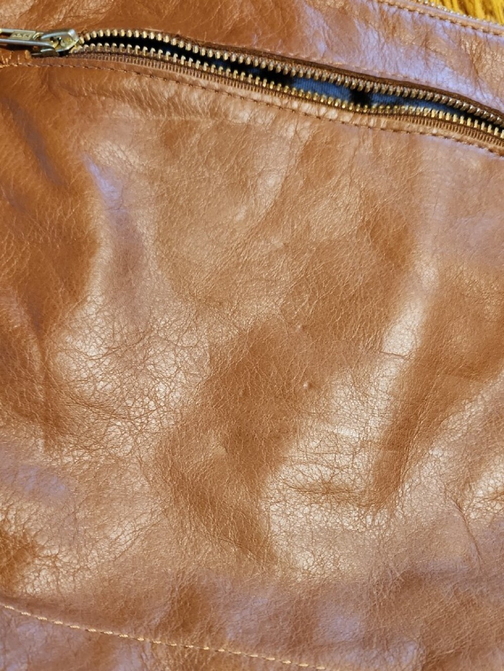 Women's Brown Leather Crossbody Bag with Metallic Pink Accent - Picture 3 of 9